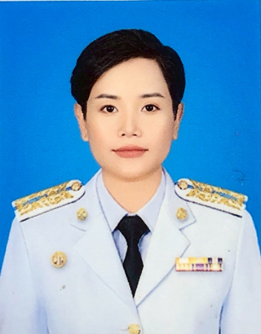 นางสาวกัญญารัตน์  พิญญาณ